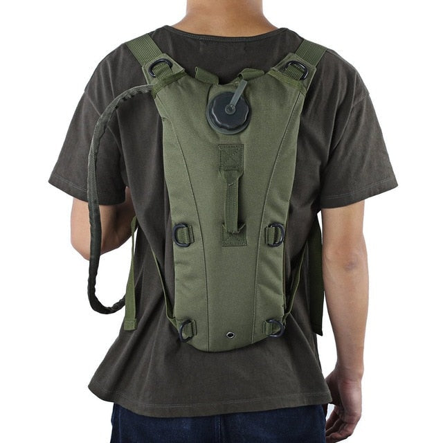 Hydration Backpack With Integrated Bladder and Adjustable Straps