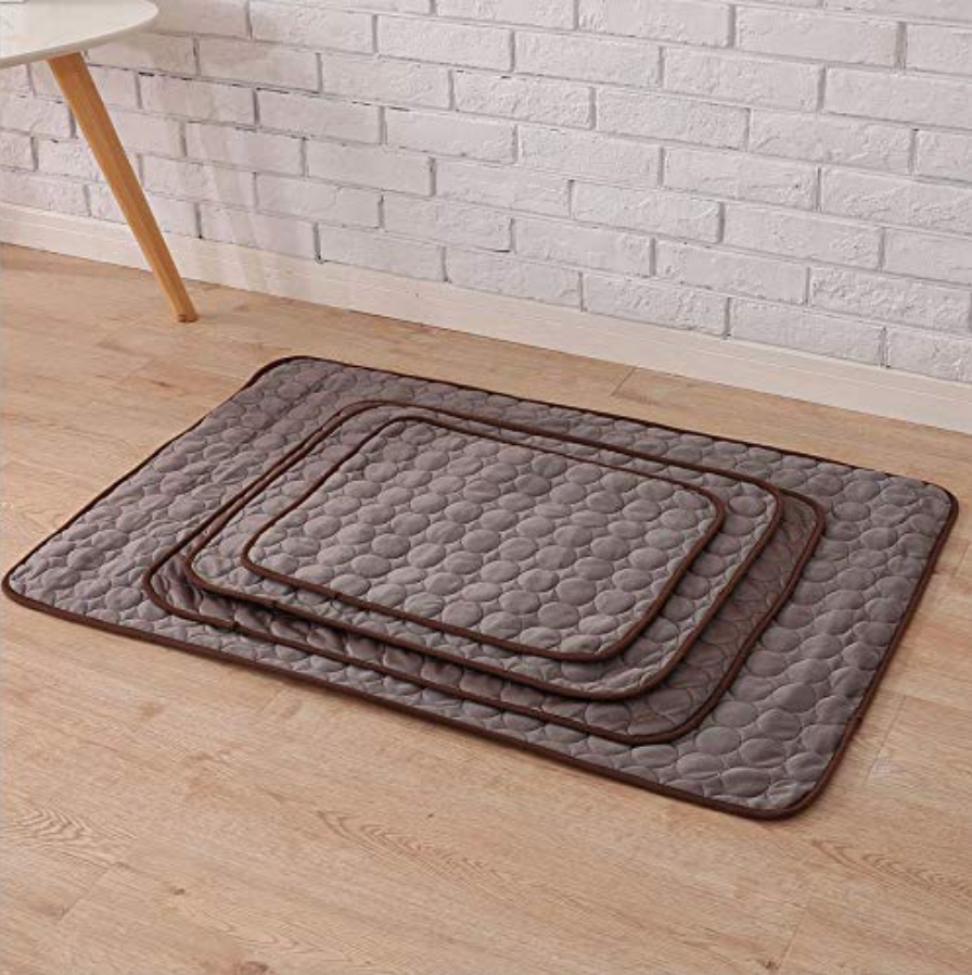 Minimalist Quilted Cooling Mat with Non-Slip Backing