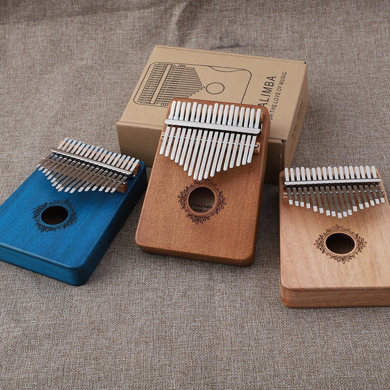 Traditional 17-Key Wooden Kalimba with Decorative Sound Hole
