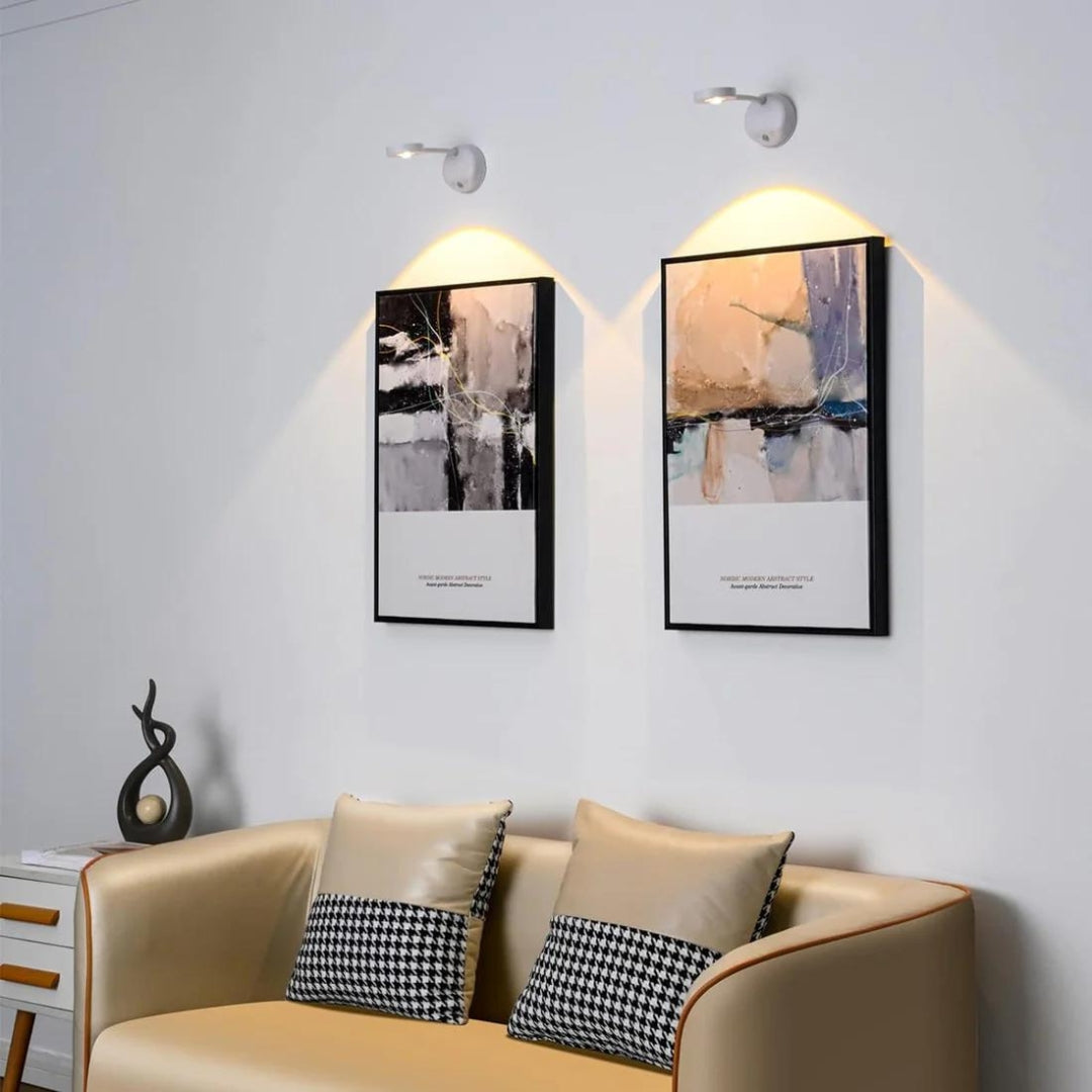 Minimalist Wall Spotlight With Adjustable Head