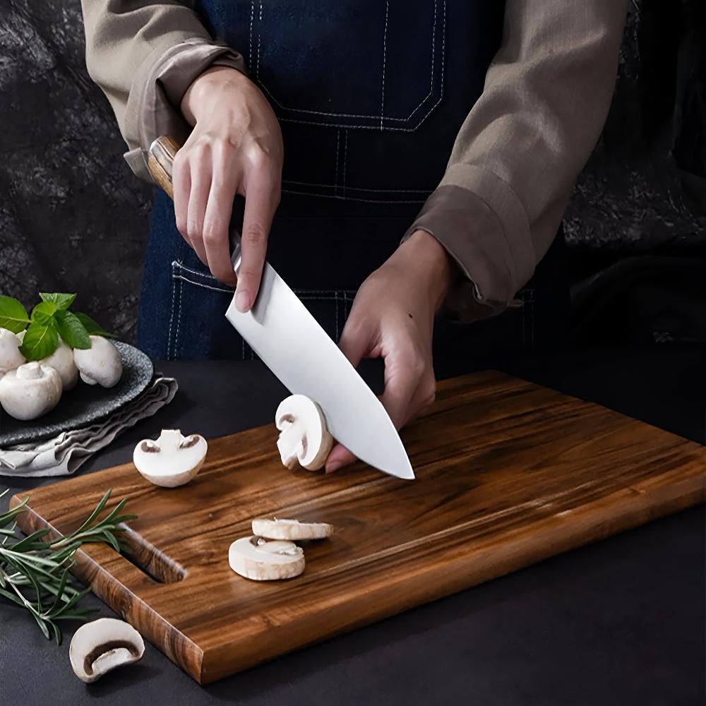 Minimalist Solid Wood Cutting Board with Handle