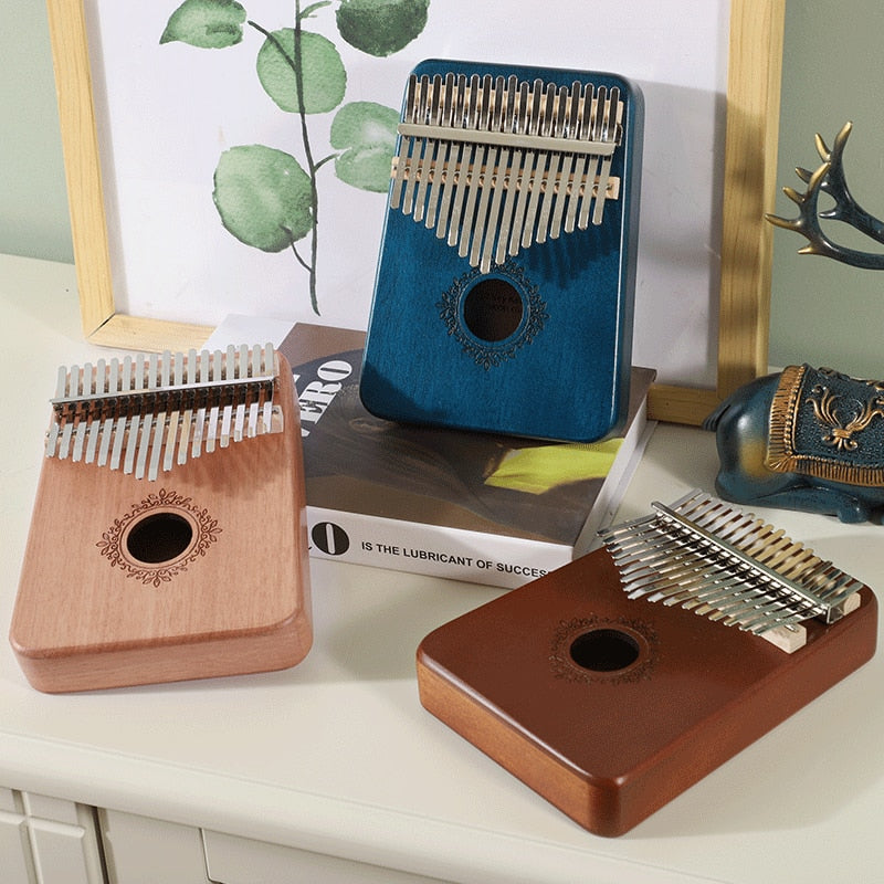 Traditional 17-Key Wooden Kalimba with Decorative Sound Hole