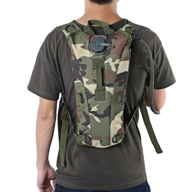 Hydration Backpack With Integrated Bladder and Adjustable Straps