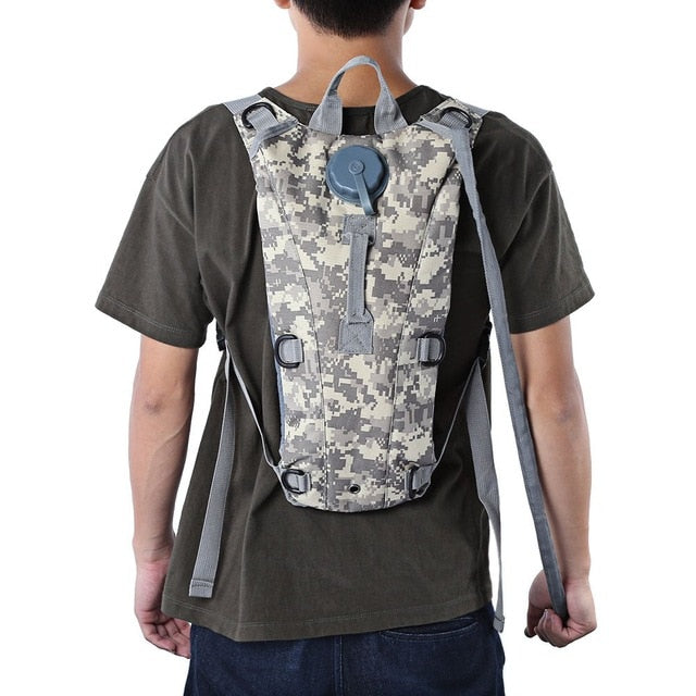 Hydration Backpack With Integrated Bladder and Adjustable Straps