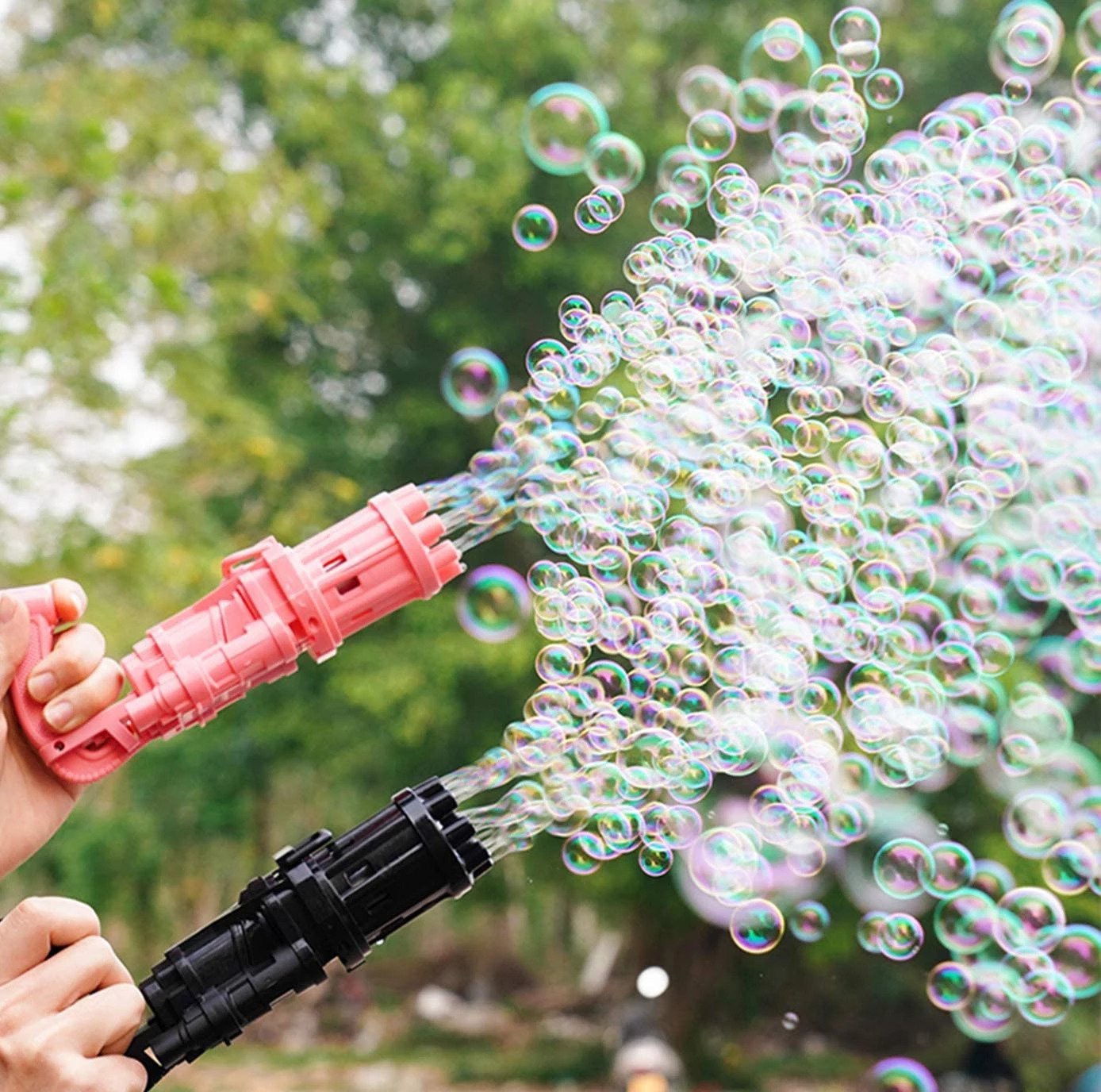 Playful Bubble Machine Gun with Multi-Outlets